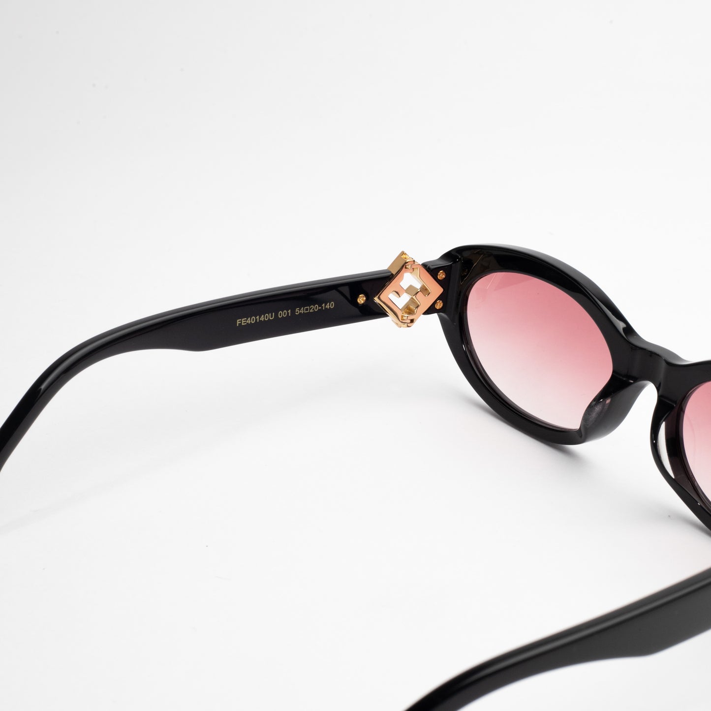 Fendi 40U